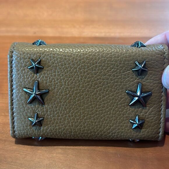 Jimmy Choo Neptune Star Studs Key Case Holder in Brown Leather - Picture 3 of 10